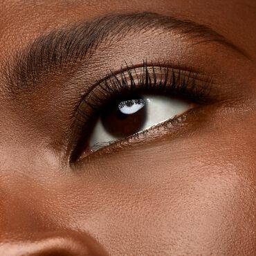 Mascara volume effet faux cils the curler top